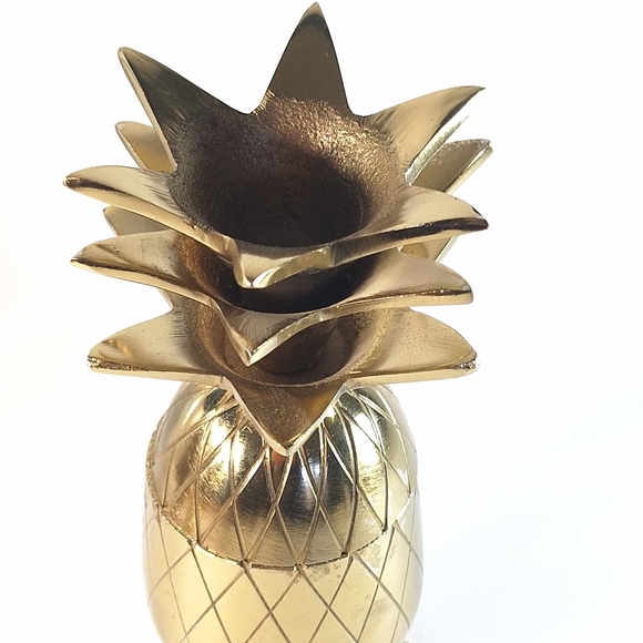Vintage brass pineapple trinket or jewelry box candle holder lidded and footed p - Picture 2 of 8